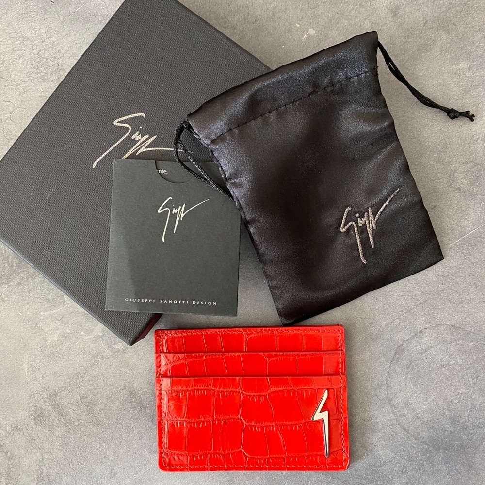 Giuseppe Zanotti ❤️ Red Croc Embossed Cardholder!